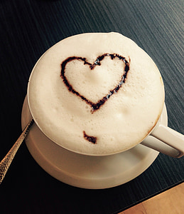 photography of coffee latte thumbnail