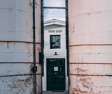 front view of farm shop thumbnail