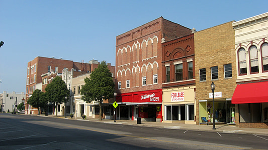 North Main Street in Henderson, Kentucky thumbnail