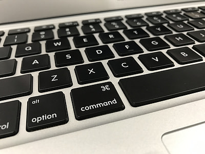 MacBook Pro thumbnail