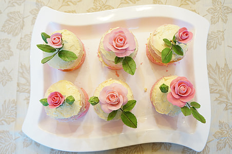 flat-lay photography of rosette cupcakes thumbnail