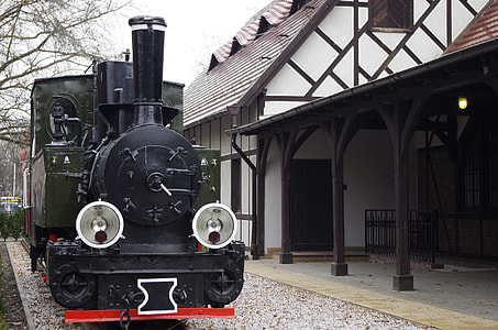 Historic Steam Engine thumbnail