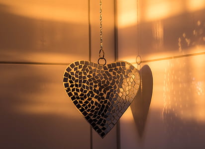 gray heart pendant thumbnail