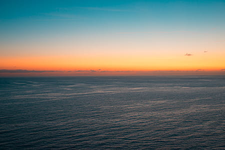 Beautiful Sunset over the Ocean thumbnail