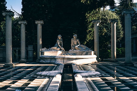 gray concrete monument thumbnail