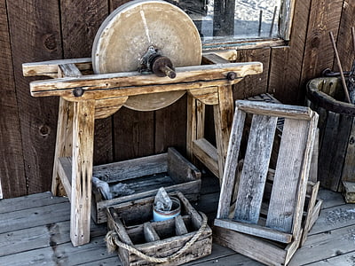 brown wooden crate on wooden surface thumbnail