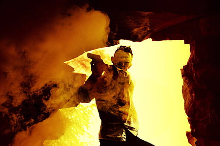 male profile holding pistol wallpaper thumbnail