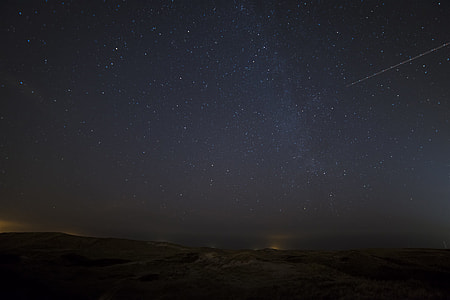 milky way photography thumbnail