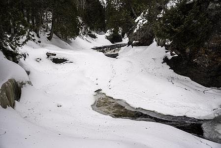 Icy and snowy river landscape at Cascade River State Park, Minnesota thumbnail