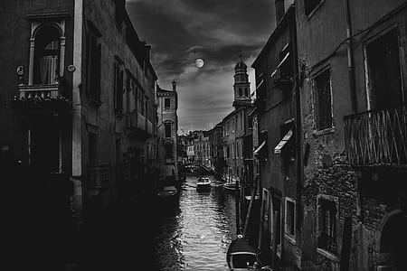 grayscale photo of grand canal thumbnail