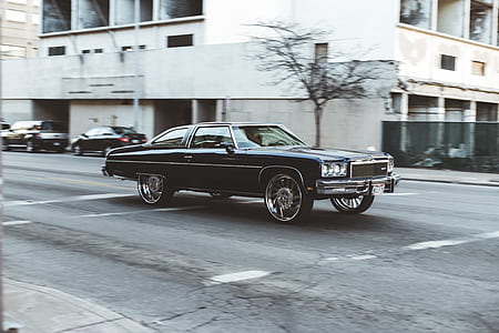 black muscle car thumbnail