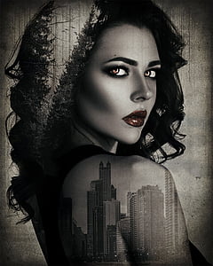 women's selective portrait thumbnail