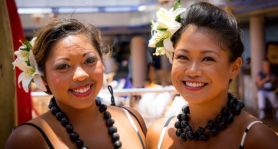 selective focus photography of two women thumbnail