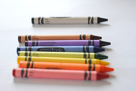 Crayola crayons thumbnail