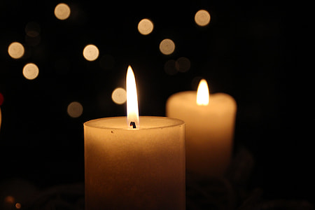 white pillar candle thumbnail
