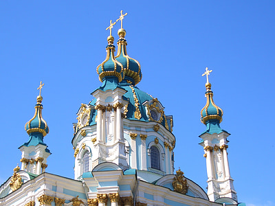 blue and white cathedral thumbnail