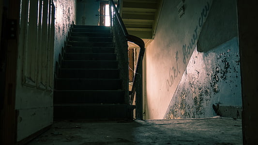 concrete steps on room thumbnail
