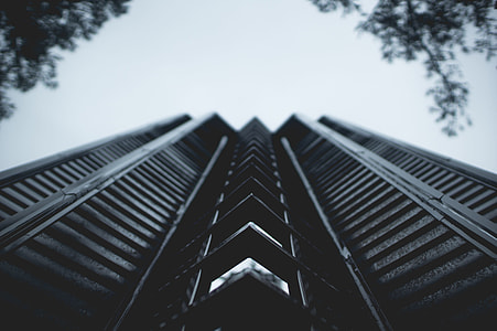 architectural photograph of structure thumbnail