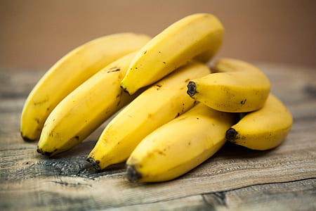 shallow focus photography of file of banana thumbnail