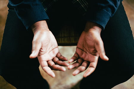 person wearing black jacket thumbnail