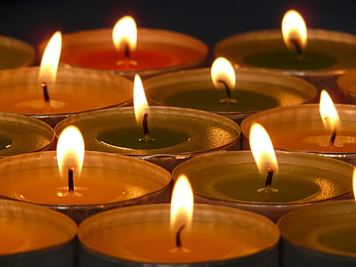 white tealight candles thumbnail