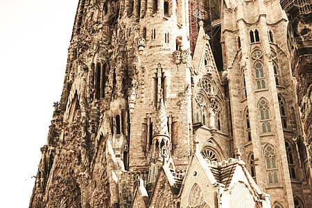 beige concrete castle at daytime thumbnail