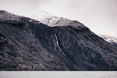 gray mountain at daytime thumbnail