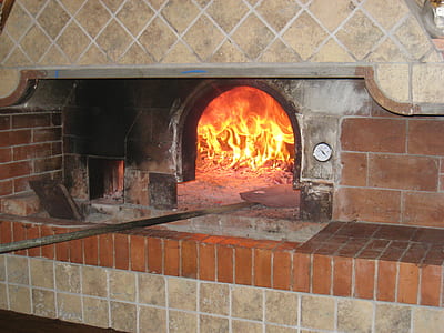 black shovel on fireplace thumbnail