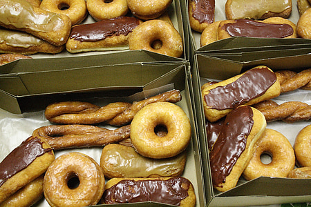 baked doughnuts and spiral breads thumbnail