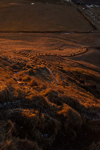 road by the mountain thumbnail