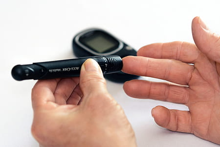 Person Holding Black Tube thumbnail