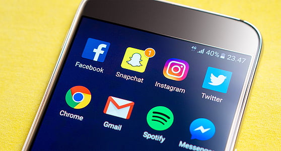 turn-on gold Android smartphone thumbnail
