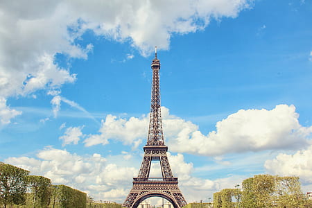 architecture-building-city-clouds-thumb.