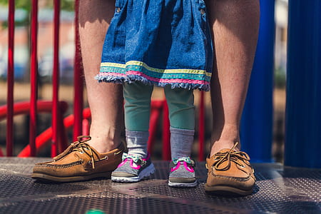 people-father-man-baby-thumb.jpg