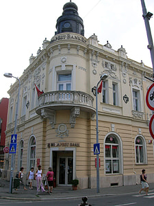 Downtown street corner and building in Zalaegerszeg, Hungary thumbnail