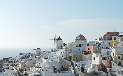 white painted houses thumbnail