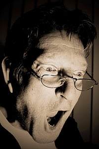 man opening his mouth thumbnail
