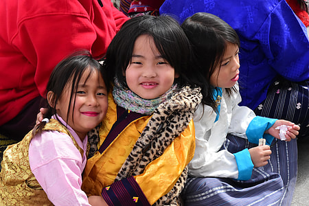 three girls sitting thumbnail
