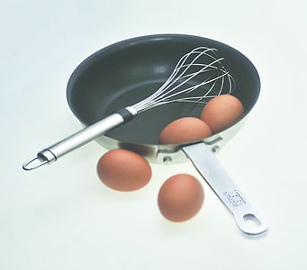 gray steel frying pan thumbnail