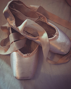 pair of women's gray flats on white textile thumbnail