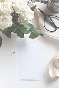 white rose bouquet thumbnail