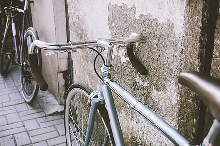 silver road bike thumbnail