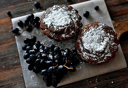 blackberries and pastries thumbnail