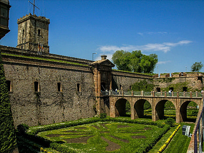 Fortress of Montjuic in Barcelona, Spain thumbnail