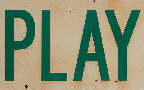 green play signage thumbnail