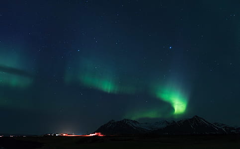 aurora during nighttime thumbnail