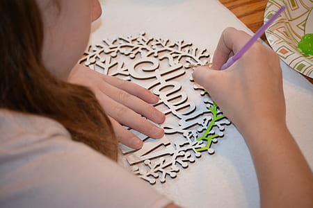 girl coloring flower cutout decor thumbnail