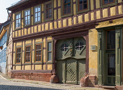 corner yellow and brown building thumbnail