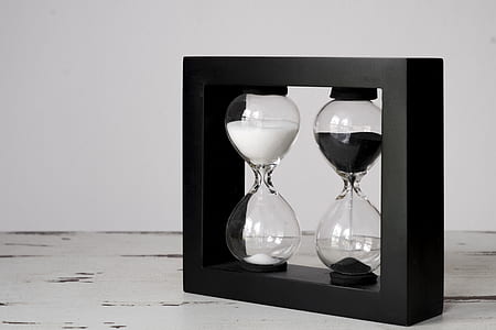 black framed hourglasses thumbnail