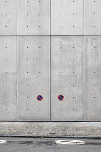 photo of gray pavement and wall thumbnail